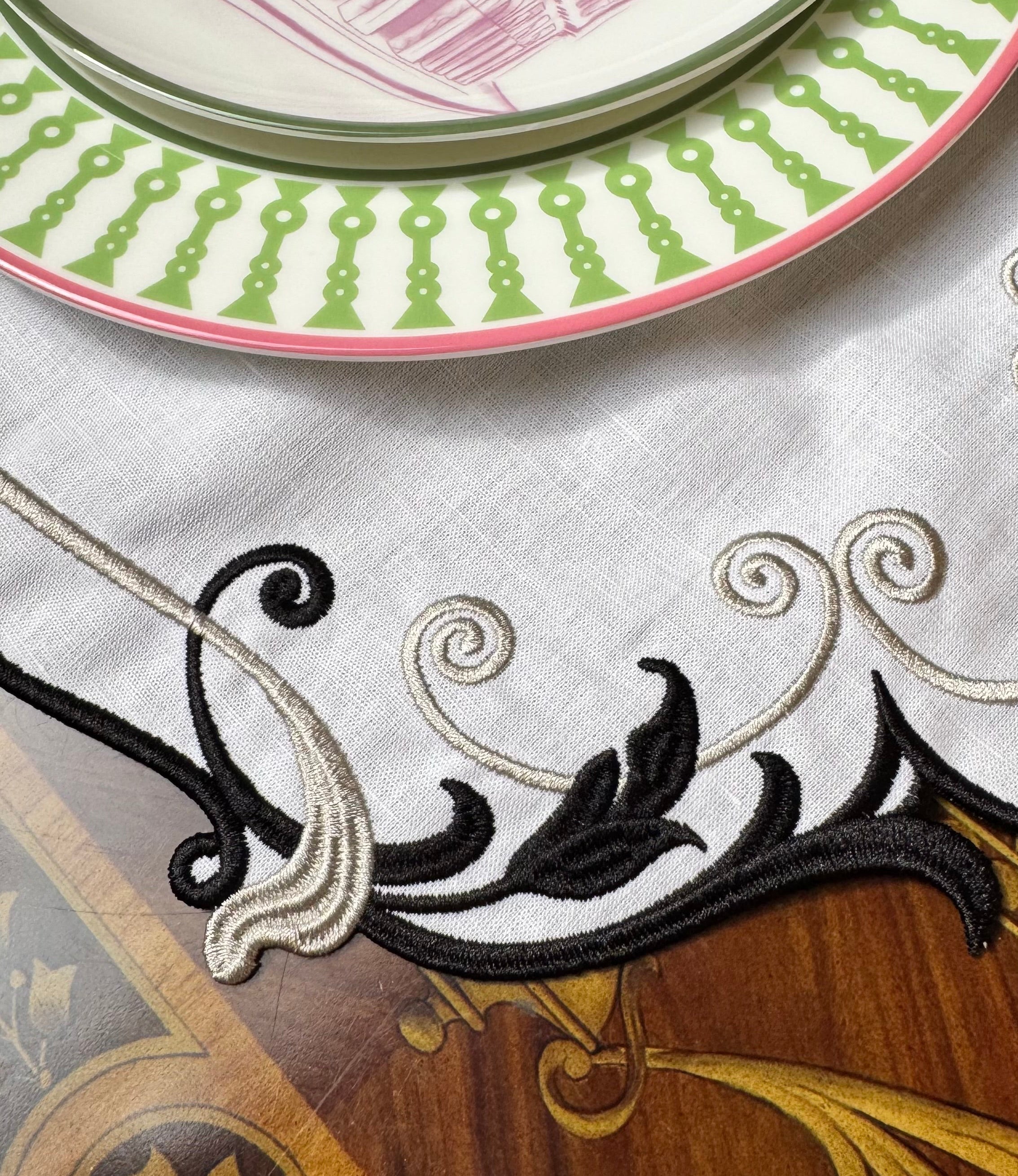 Black & white linen placemat