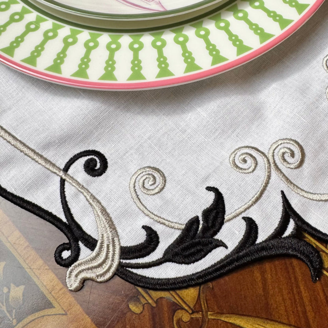 Black & white linen placemat